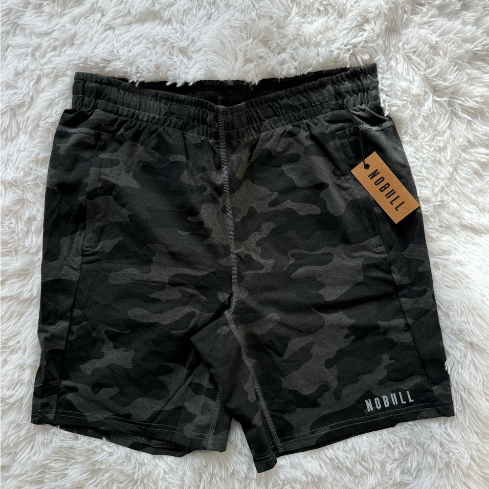 NOBULL Men's Camo Knit Shorts.